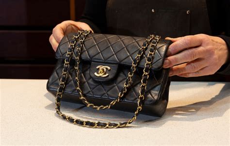 does chanel fix bags|Chanel bag repair near me.